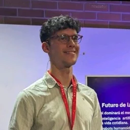 Javier Santos Criado, consultor IA freelance, ingeniero software
